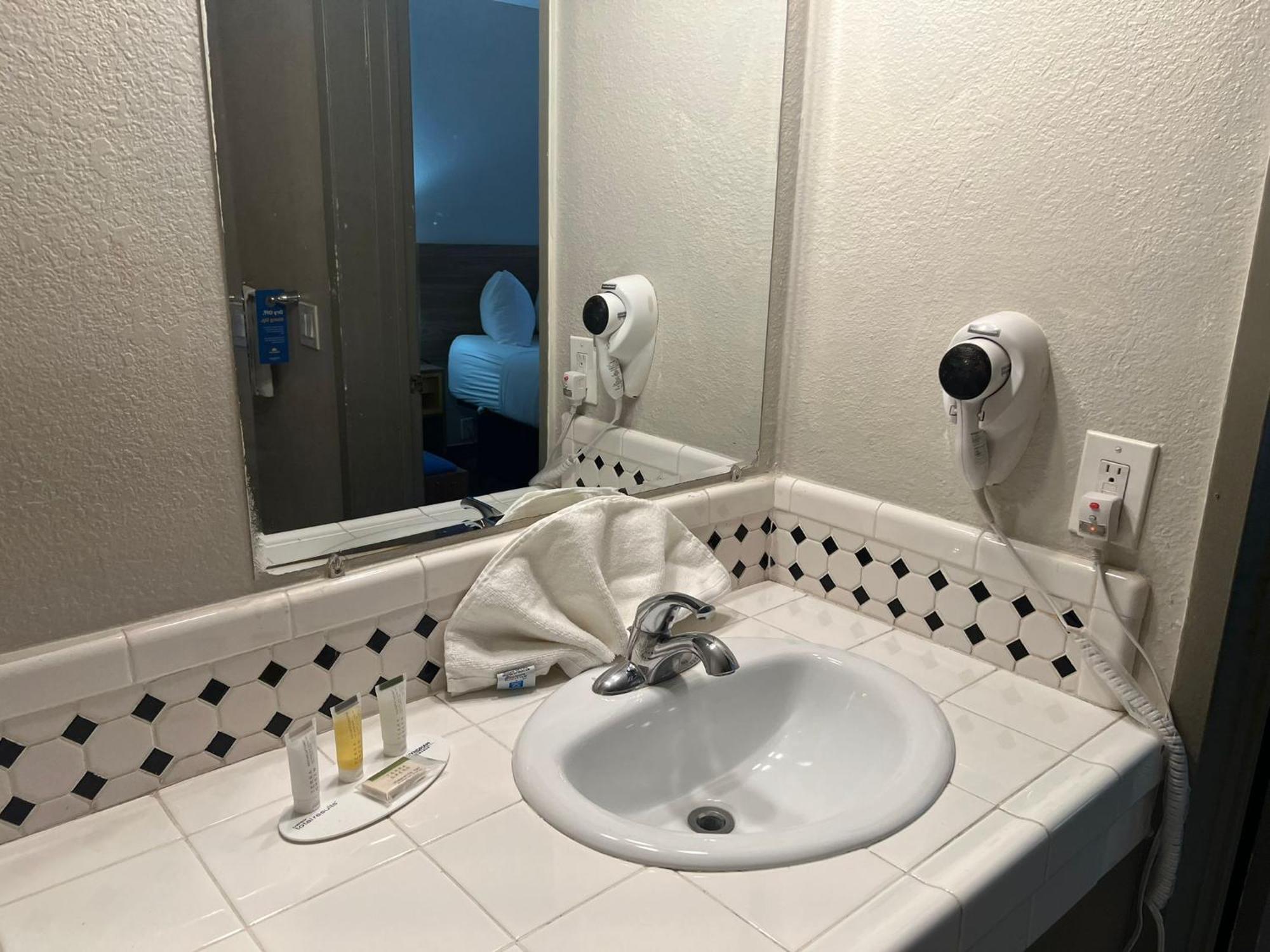 Days Inn By Wyndham El Centro Εξωτερικό φωτογραφία